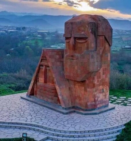 Символ Нагорного Карабаха (Арцаха). Фото из открытых источников сети Интернета