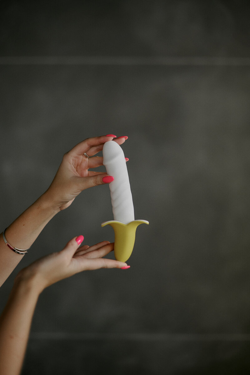 Как вариант можно подбирать девайсы, внешне напоминающие различные другие предметы