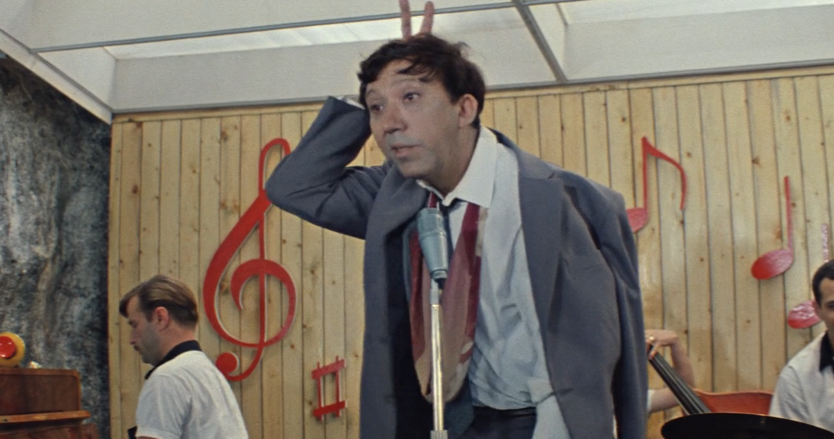 Кадр из фильма "Бриллиантовая рука".