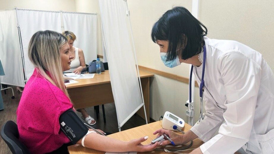     Хабаровская поликлиника №11 приступила к организации выездов мобильных бригад врачей на предприятия Индустриального района города для проведения диспансеризации.