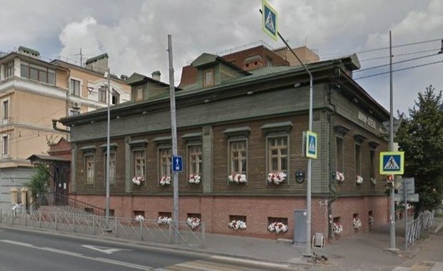 Скриншот realnoevremya.ru из www.google.ru/maps/ Дом-музей Аксенова 