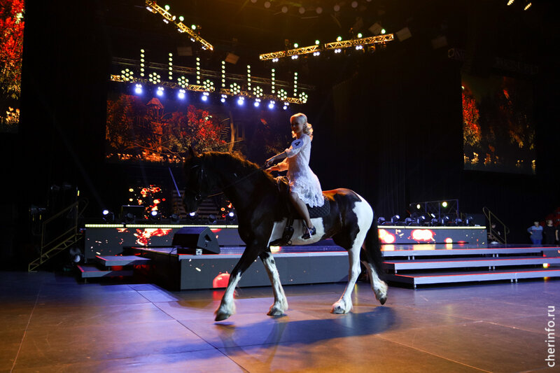    Титул "Мисс Северсталь" завоевала врач УЗИ Дарья Щепетова.