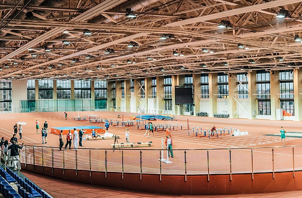 Вересники манеж киров крыша. Казань искандер-манеж искандер футбольный. Манеж ноябрь 2023. Легкоатлетический манеж спартак ульяновск. Манеж ноябрь 2023.