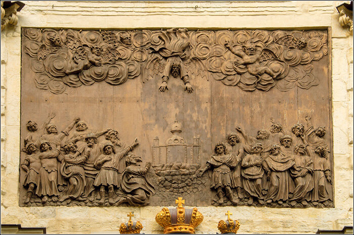 сен лазар в отене капители. ангел будет волхвов барельеф на капители собора сен лазар. барельеф волхвы. волхвы рельеф сен лазар. барельеф «низвержение симона-волхва апостолом петром».