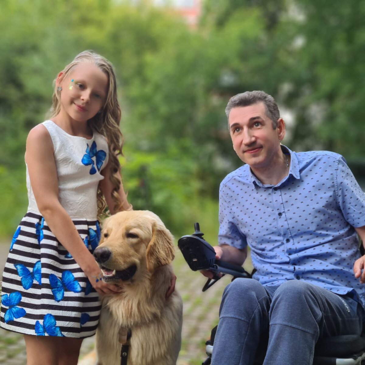 Весело было взрослым, детям и... собакам