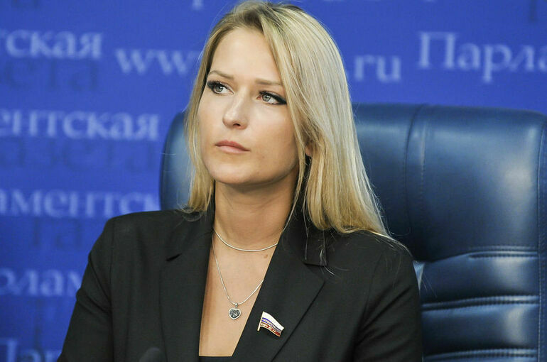 Яна Валерьевна Лантратова