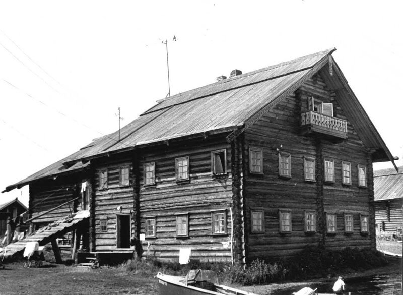 Дом Мошниковой (ныне Аникиных) в деревне Ямка на острове Кижи