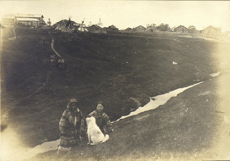 Шабунин Николай Авенирович Фотоотпечаток. Вид на город Мезень со стороны тундры. Русские

Период создания:1903-1904 гг.