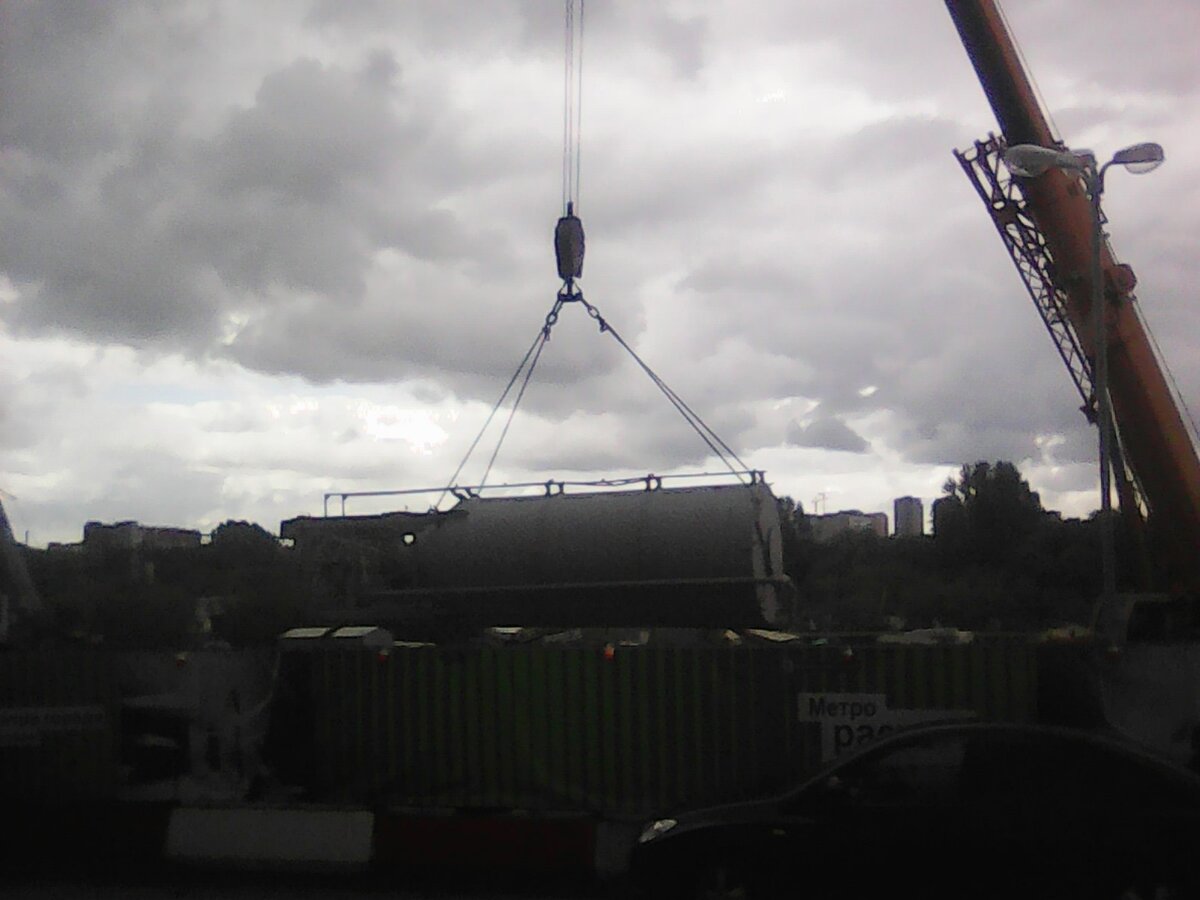 📷 2: Монтаж ёмкостей для бентонита.  