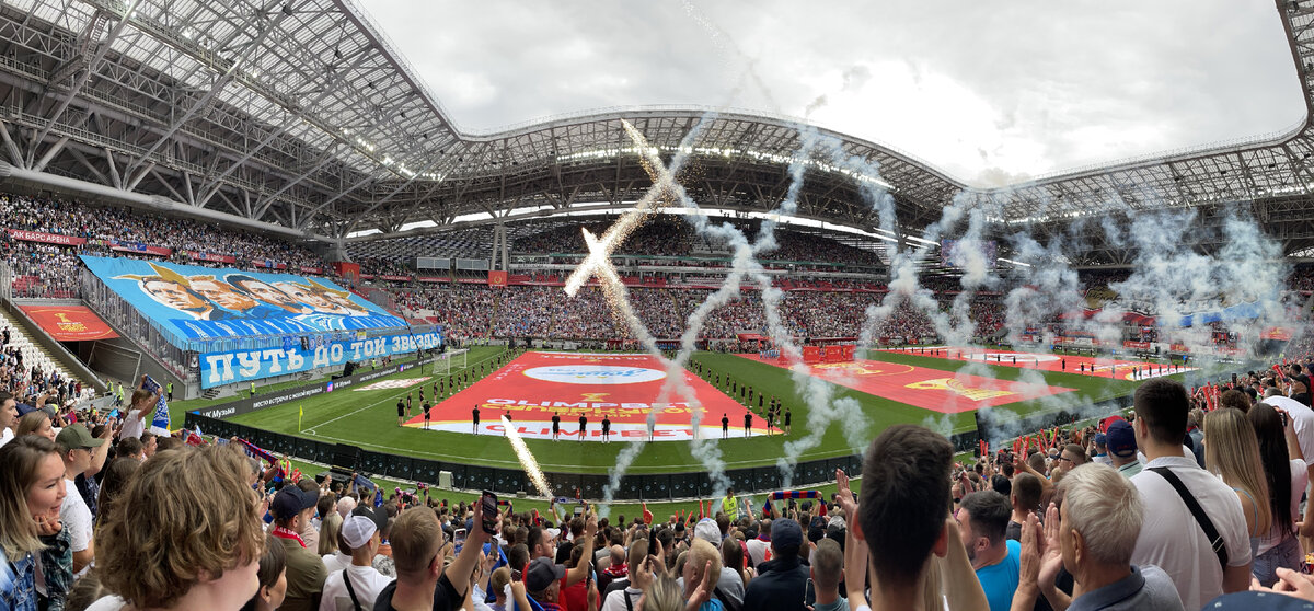 В этом году Казань должна была проводить Суперкубок Европы по футболу, но из-за известных событий европейские клубы в Россию ехать отказались, поэтому матч перенесли в Грецию.-24