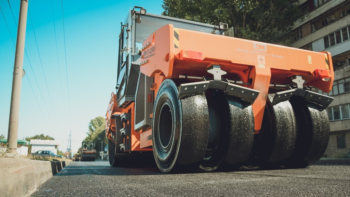     Власти Тюменской области выделили 29 миллионов 383 тысячи рублей на выкуп земли для строительства новой дороги. Соотвествующее постановление подписал губернатор Александр Моор.