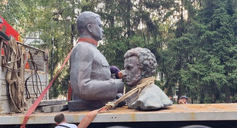     Cекретарь городского совета Полтавы Андрей Карпов