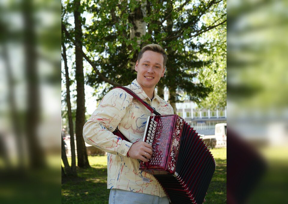    С гармонью по жизни... Нина ЮШКОВА