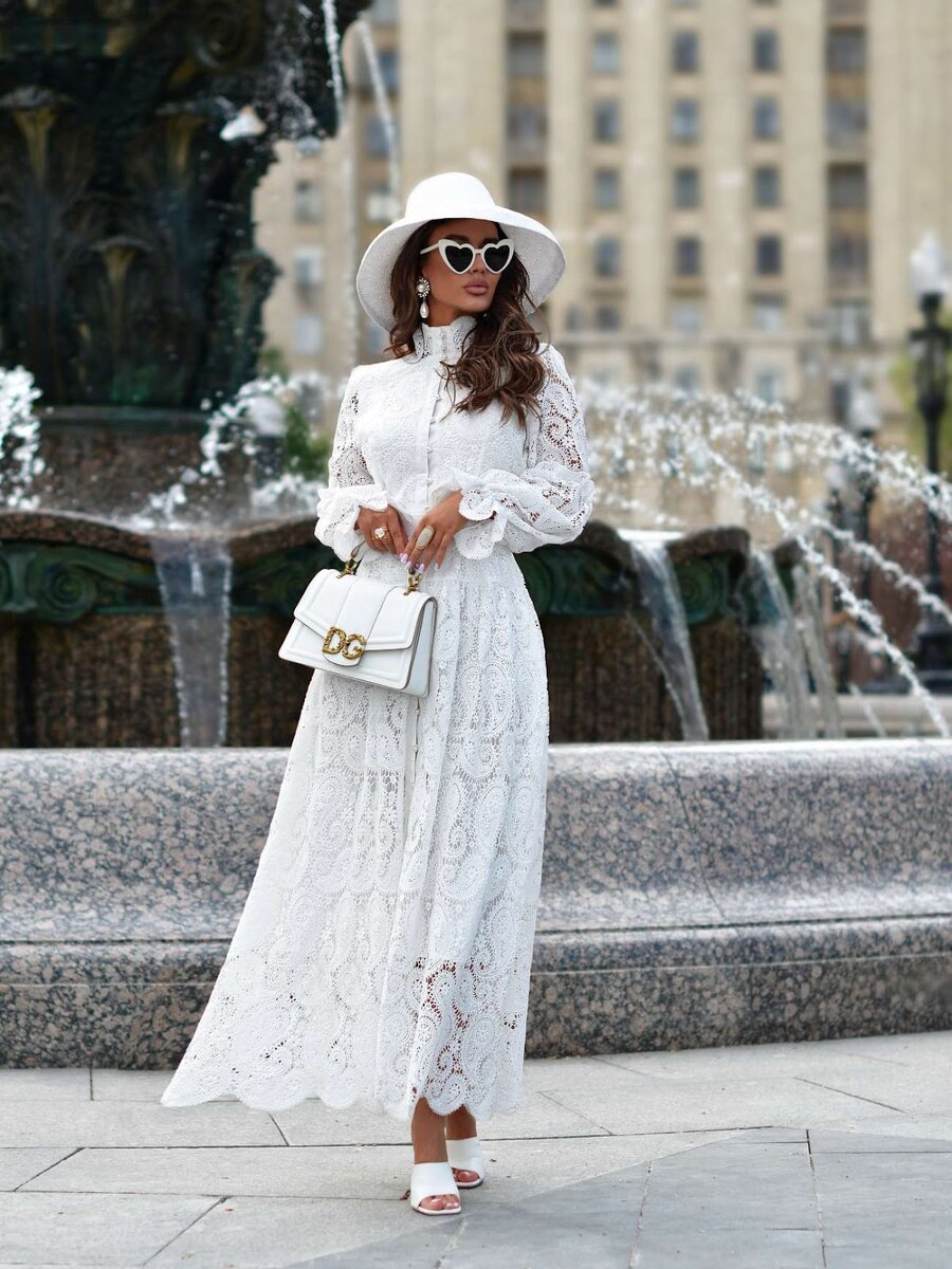 Волшебные кружевные платья всегда привлекают внимание, поскольку придают невероятную женственность и красоту.-23