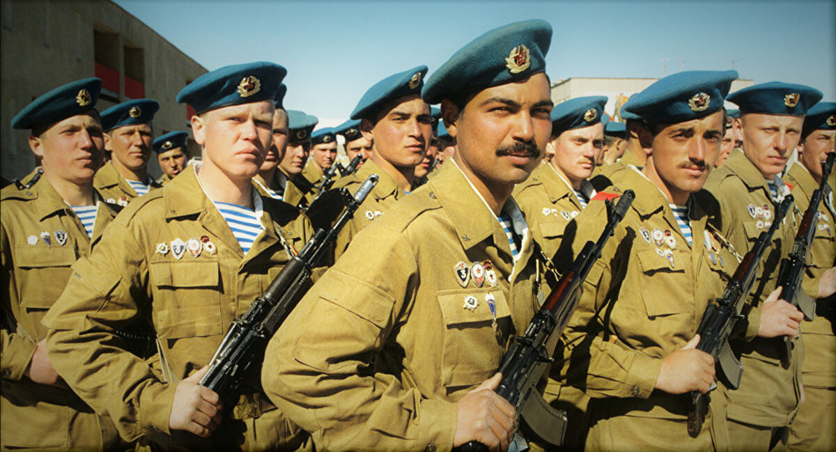 Десантура...