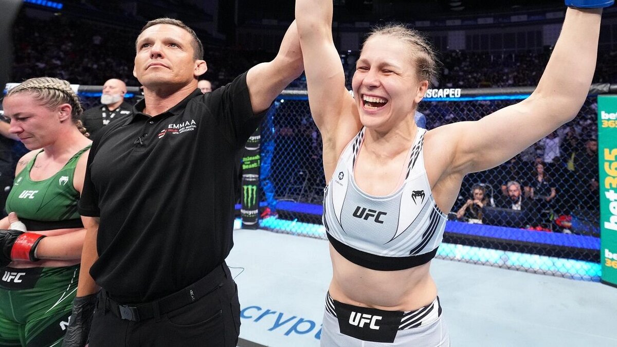 Камилла Оливейра UFC