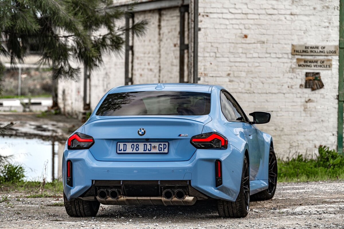 BMW m2 g87