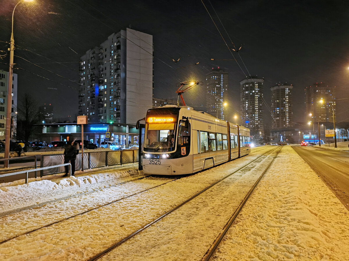 Трамвай 3525 71-414 Pesa Fokstrot на маршруте № 15. Улица Маршала Катукова. 