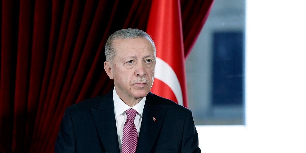 Фото: https://tvzvezda.ru/ (https://mcdn.tvzvezda.ru/storage/news_other_images/2023/09/04/39da4a18afeb44cda3299af0a425892f.jpg)