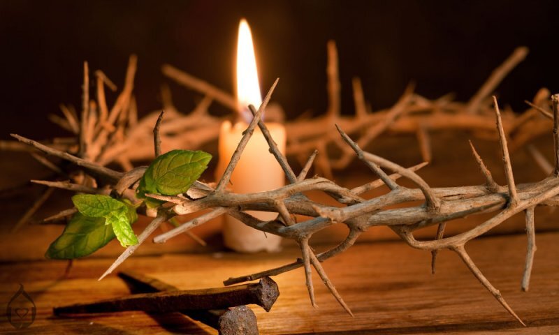  В пятницу перед Пасхой христиане отмечают один из самых скорбных дней в церковном календаре, поскольку именно в это время вспоминаются страдания и гибель Иисуса Христа.Страстная пятница, как и любой другой день Страстной недели, имеет множество различных запретов, а также приметы, которые непосредственно необходимо соблюдать для того чтобы в семье был мир и покой.

