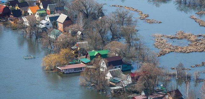 Застраховавшие свое жилье от ЧС граждане смогут рассчитывать на больший размер компенсации в случае утраты жилья, чем те, кто его не застраховал. Такие стимулы для граждан предусмотрены в законопроекте о страховании жилья от ЧС, который готовится ко второму чтению в Госдуме.