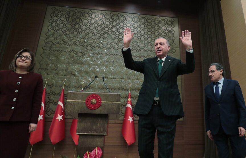 Тайип Эрдоган на Симпозиуме местного самоуправления. Источник: aa.com.tr