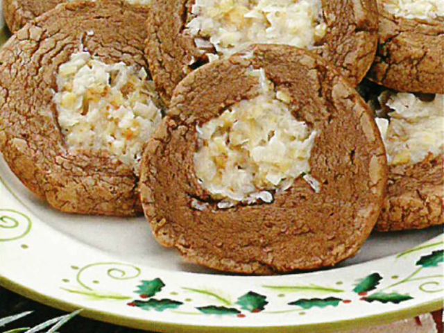 Печенье с кокосовой начинкой