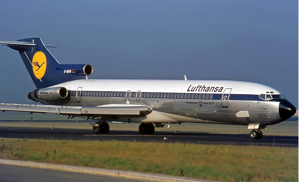 Boeing-727, на этом типе самолетов Lufthansa начала рейсы в СССР