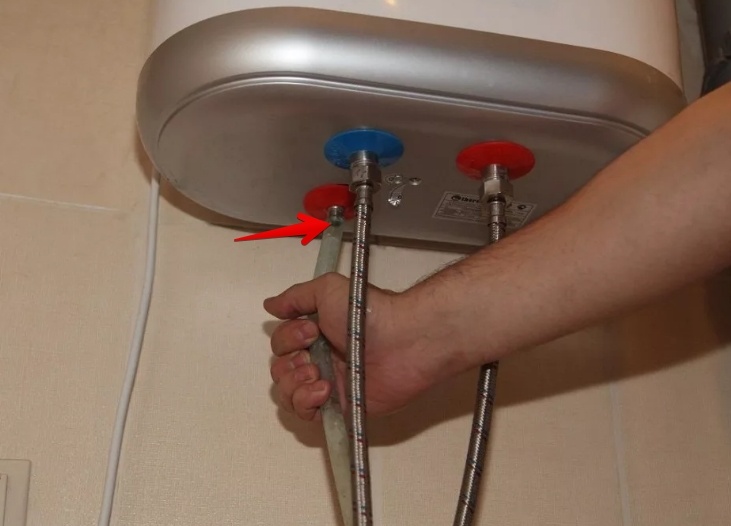 Клапан для слива воды