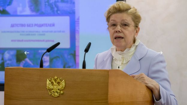 Сенатор Мизулина является автором закона 2013 года, запрещающего «пропаганду гомосексуализма»