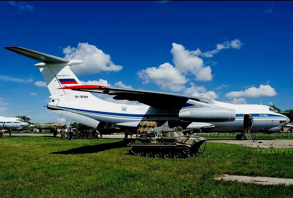 Оцените размеры Ил-76