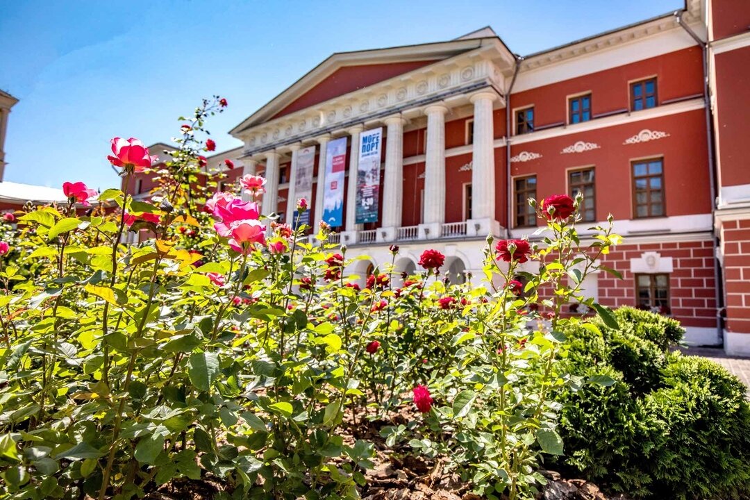 государственный музей современной истории россии. государственный центральный музей современной истории россии. тверская 21 музей современной истории россии. музей современной истории россии фасад. государственный музей современной истории москвы.