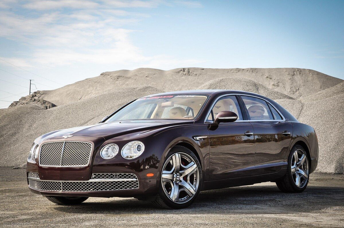 Бентли Flying Spur. Bentley Continental Flying Spur 2022. Bentley Continental Flying Spur. Bentley Flying Spur 1985.