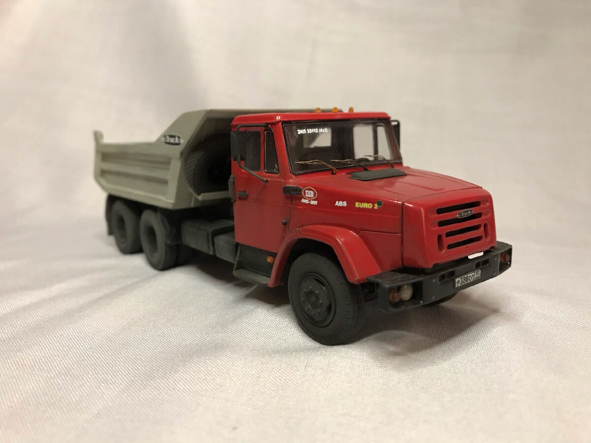 Зил 4514.