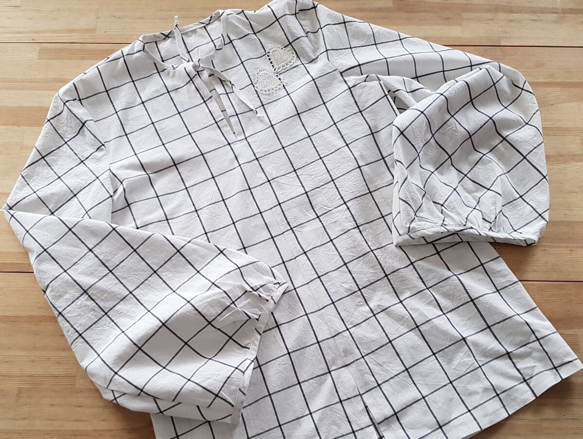 белые вещи. рубашка стираем. стиранные рубахи. постиранная рубашка. стиранные рубахи.