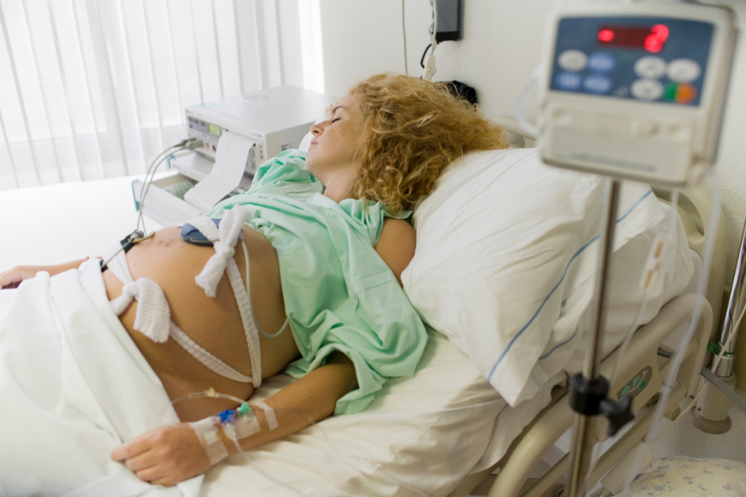 Иногда схватки могут быть очень длительными, и это тоже нормально