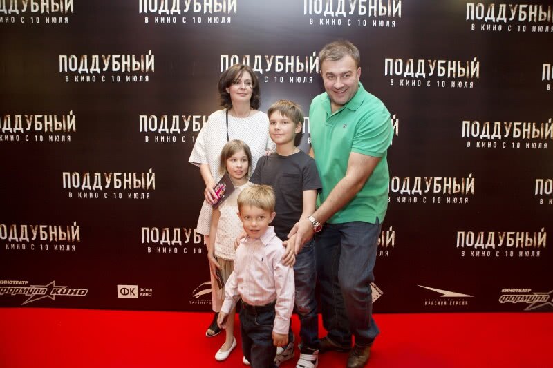 Михаил пореченков личная жизнь жена дети биография