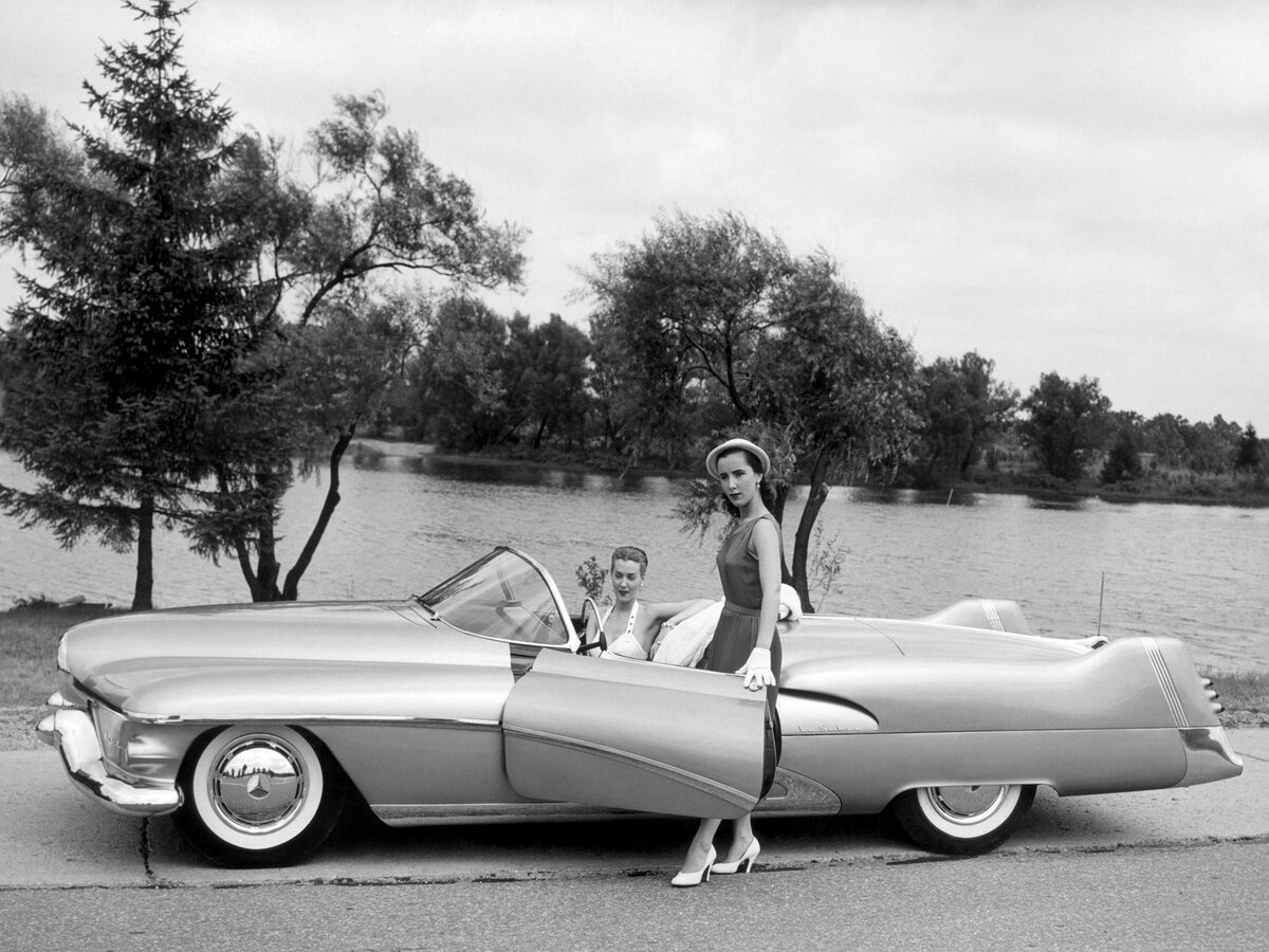 GM lesabre Concept car 1951