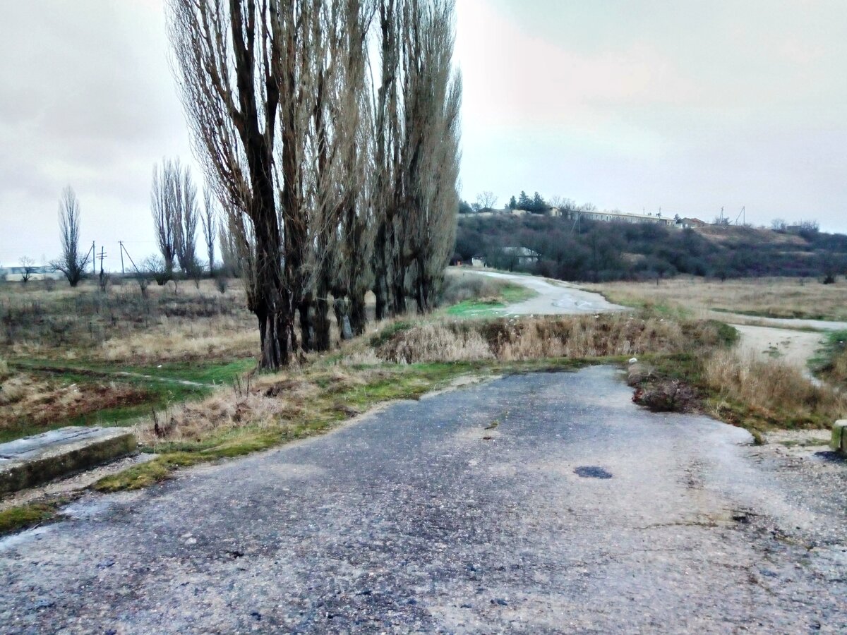 Мост в Белогорске прошлом дорога вела на село Красноселовка, через перевал.