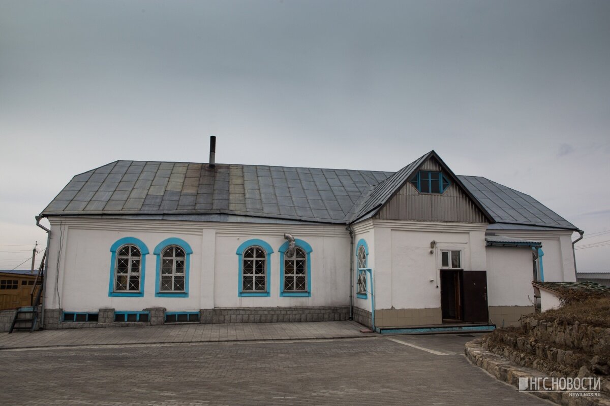 Дом, в котором расположены кельи — комнаты монахинь