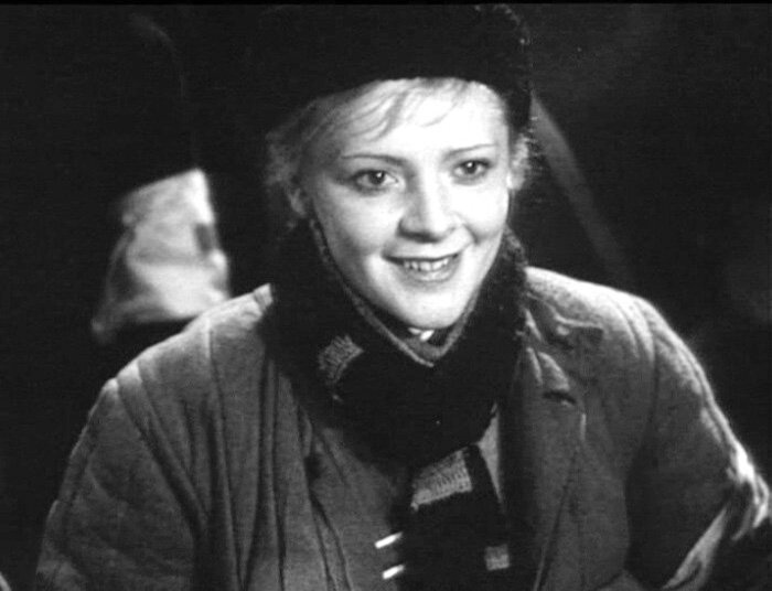 Роль в фильме "Подруги" (1935) принесла Зое Фёдоровой всесоюзную известность