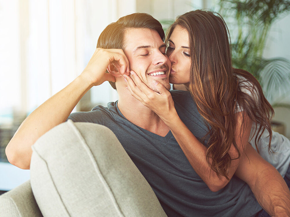 Никак не напрасно сообщают, то что из-за эффективной карьерой представители сильного пола нужно влюбленность девушки. Если возлюбленная – эта наиболее и неподражаемая, всевозможные верхушки выглядят разрешимыми, и твоя милость ощущаешь себе вдохновенным. 
