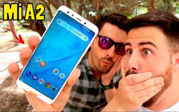 Превью видеоролика о Xiaomi Mi A2 на YouTube