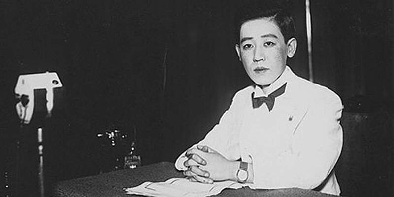 (Фото: Asahi Shinbun-Bungei Shunyū)