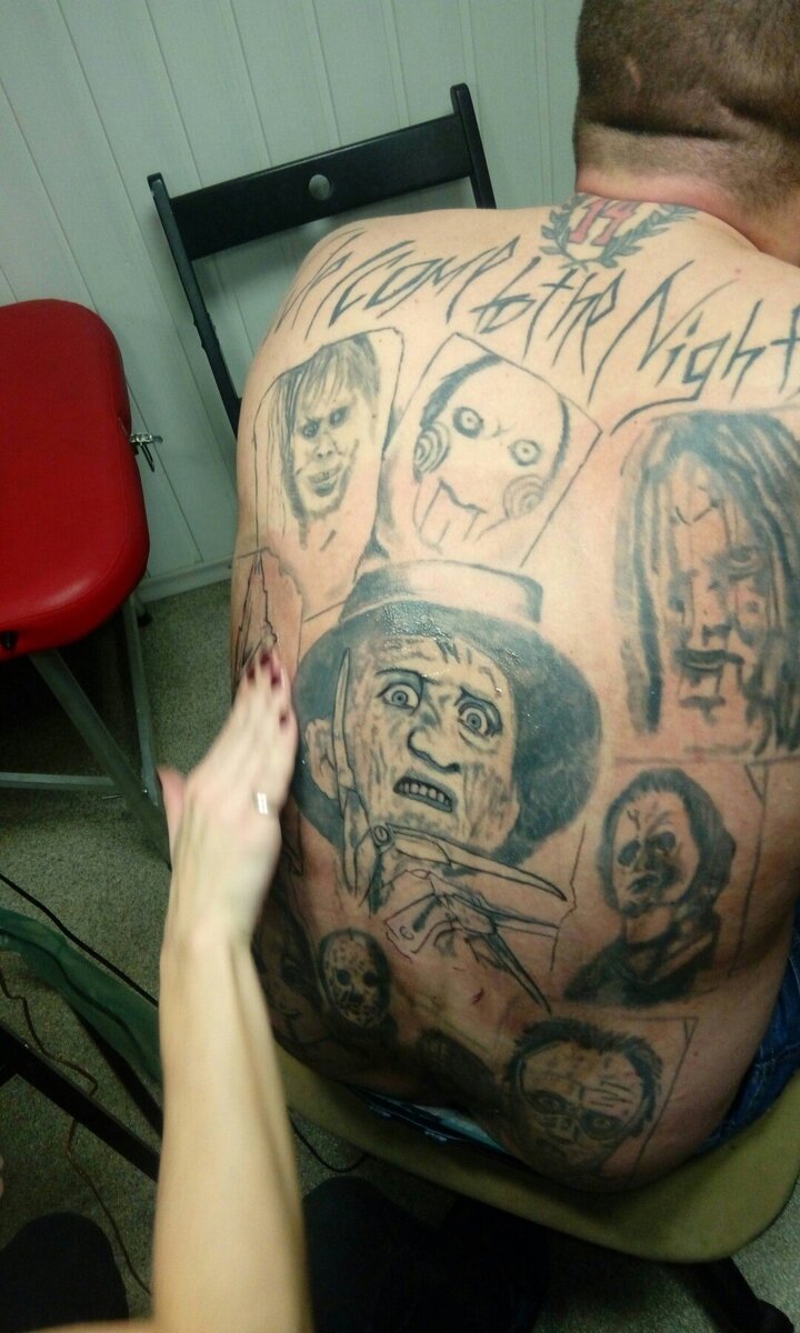 Мужчина пожертвовал свою спину в чьи-то кривые руки.