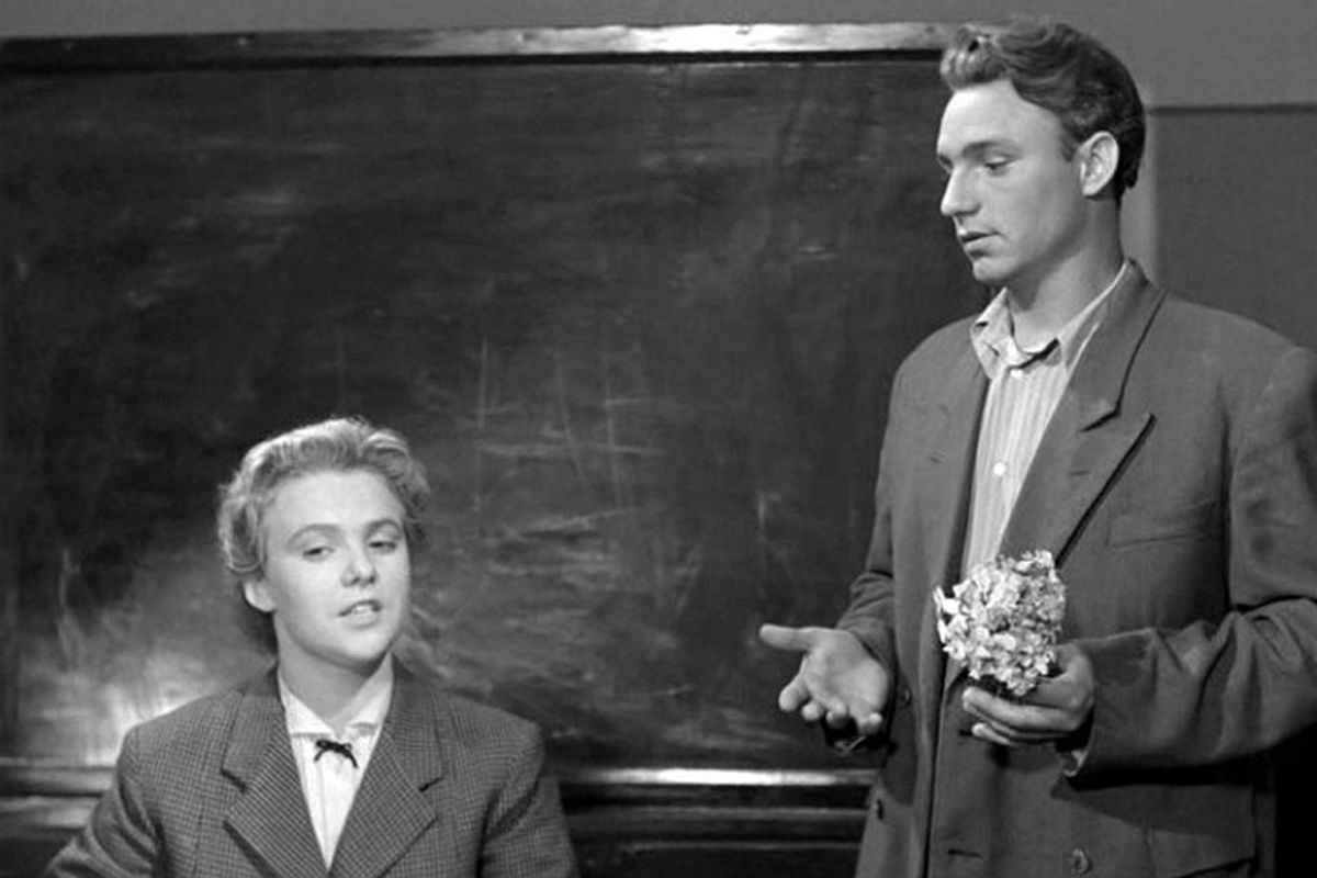 Кадр из фильма "Весна на Заречной улице". Фото из открытого источника