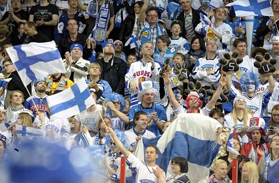 Финская демократия. Финляндия хоккей болельщики. Фин Финляндия. Демократия в Финляндии. Фин человек из Финляндии.