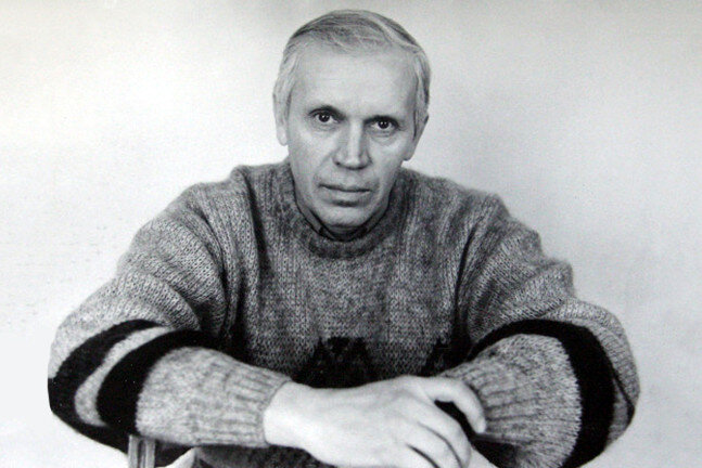 Владлен Бирюков. Фото с сайта: http://www.kulichki.com/