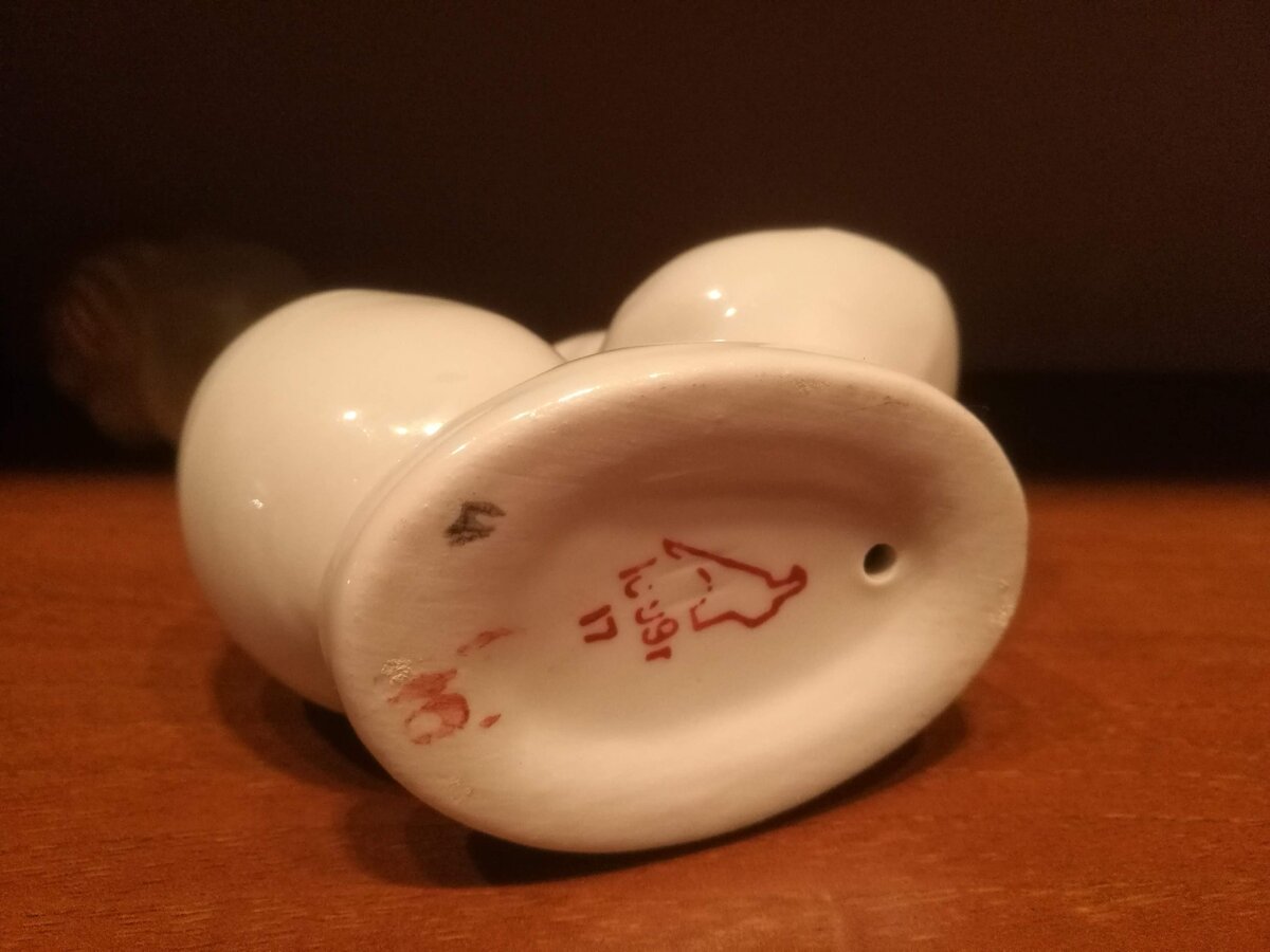 Клеймо Дулевского фарфорового завода.