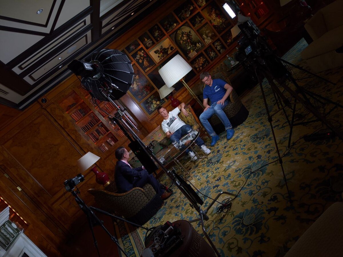 О переговорах с каталонским клубом и отъезде из «Арсенала» (и слухах, сопровождавших эти трансферы) – из первых уст в «Спортмэншоу»